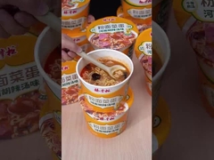 instant noodles, vermicelli, vegetables and egg new flavor