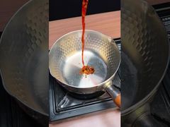 The instant noodles can cook like a hotpot 