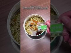 Cooking instant noodles with vinegar
