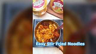 Cooking stir fried noodles in this way is really delicious