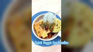 Vermicelli, noodles, vegetable and egg