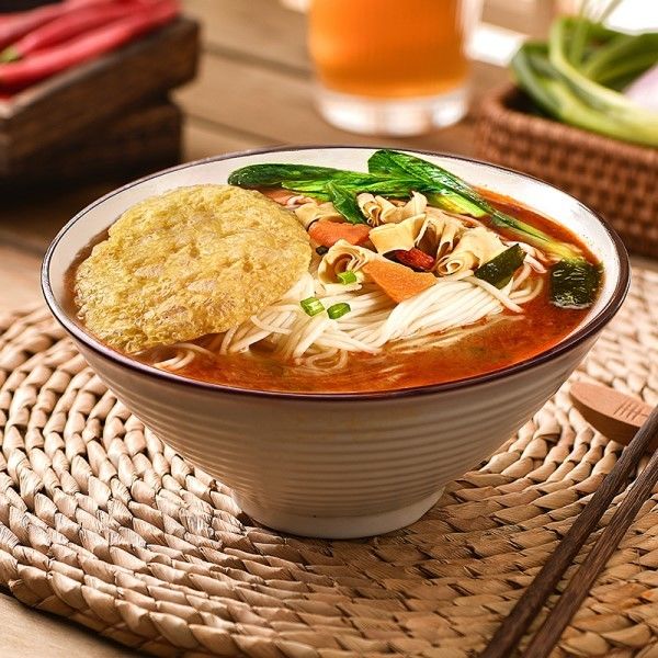 Non Fried Ramen Instant Noodles HK Rich Juice Flavor Sweety And Spicy  Spicy  China noodles