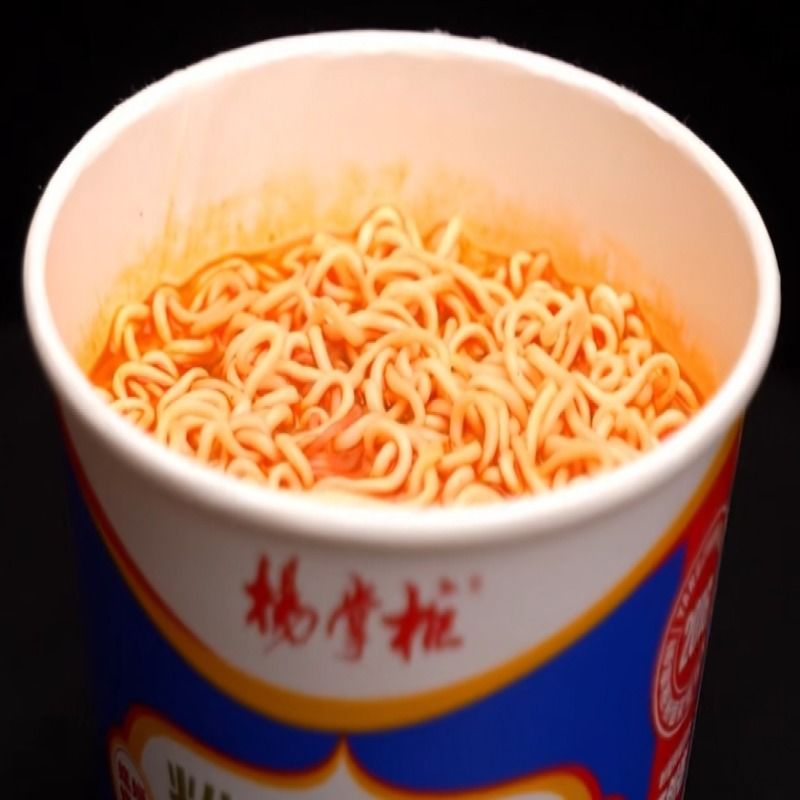 Easy-to-Cook Paper Barrel Packed Chinese Fast Vermicelli with Traditional Seasoning new flavor